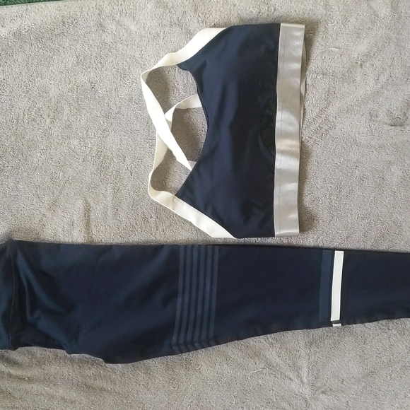 Workout Set - Picture 1 of 2